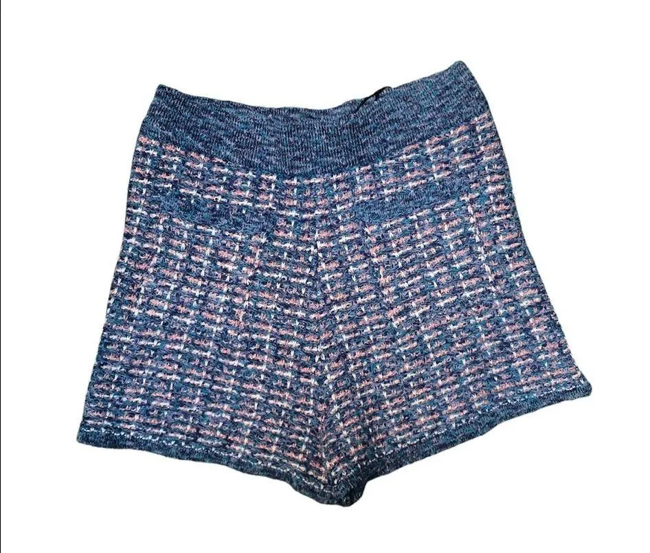 NWT ZARA HIGH WAISTED TWEED SWEATER SHORTS - Image 3