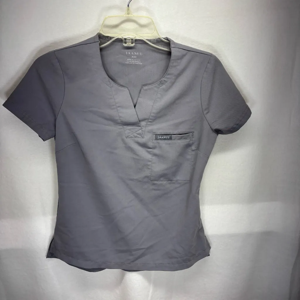 Jaanuu Women's Gray Scrub‎ Jogger Set - Image 2