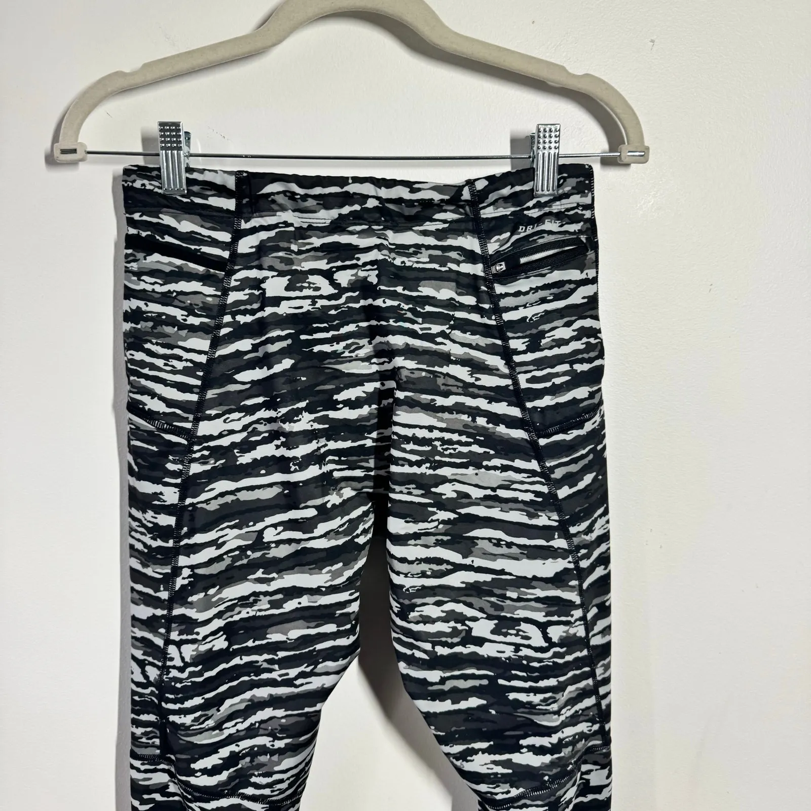 Nike Dri Fit Running Running Leggings Women L Black White Activewear Pant Sport - Image 5