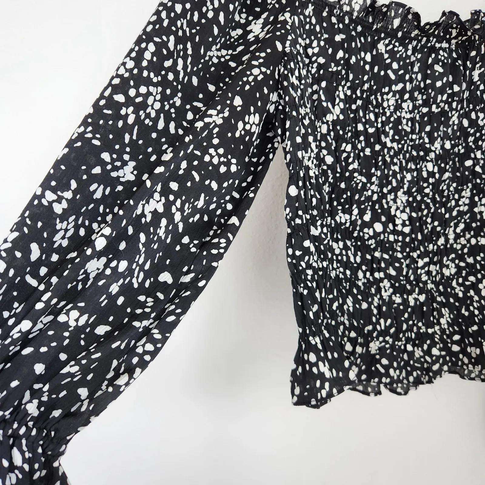 A New Day Black White Smocked Long Sleeve Square Neck Blouse Top L - Image 3