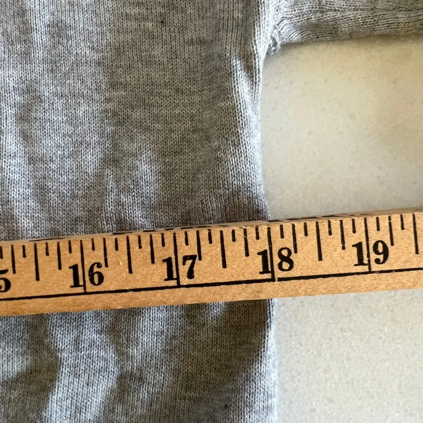 Lilla P V Neck Gray Ribbed Sweater Snap Button Back Womens Size S - Image 5