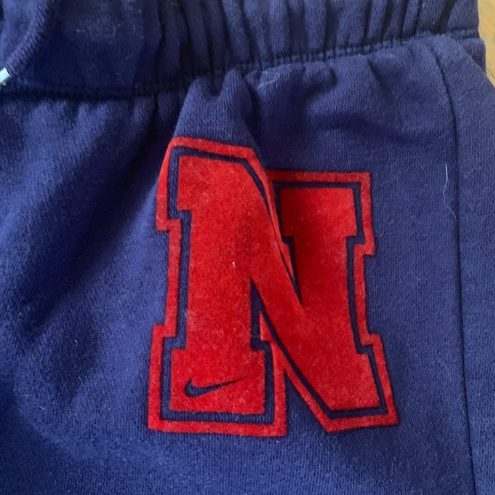 Nike crop sweat pants size S - Image 3