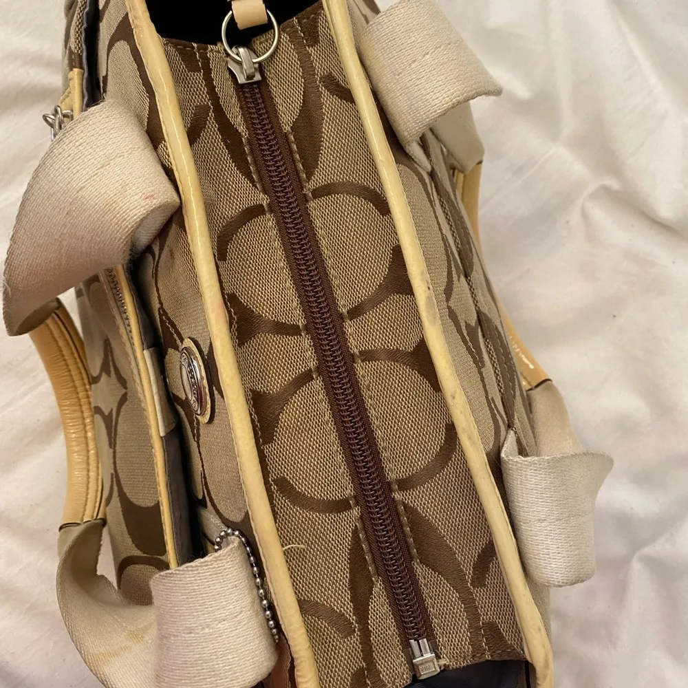 Coach Purse! - Image 7