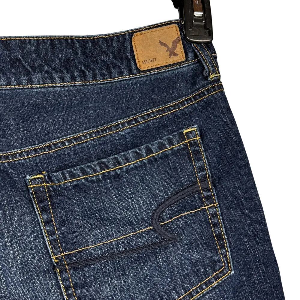 American Eagle SZ 8 Jean Shorts Mid-Rise Zip-Fly Pockets Frayed Hems Whiskered - Image 4