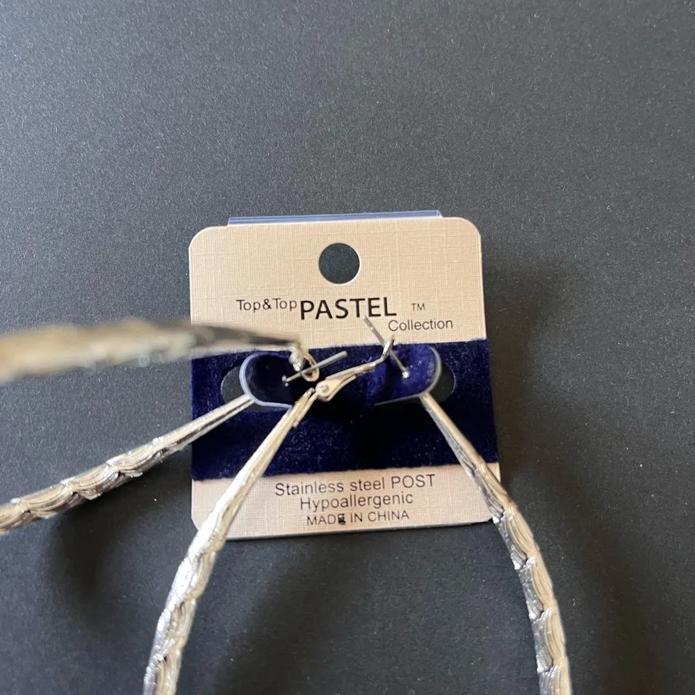 TOP & TOP PASTEL Drop Gold Hoop Earrings Stainless Steel Post Hypoallergenic NWT - Image 3