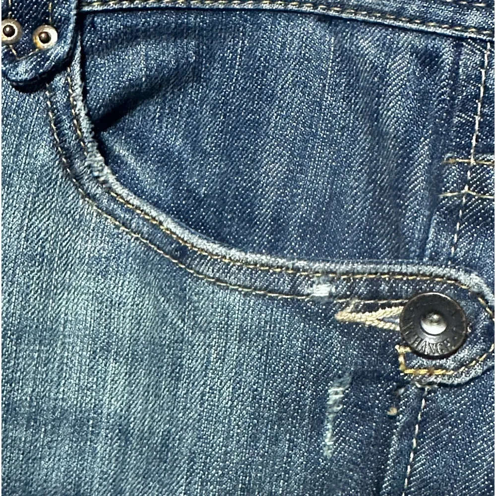 Y2K Fit Armani Exchange Distressed Straight Leg Denim W/Pocket Detail 8 Short - Image 12