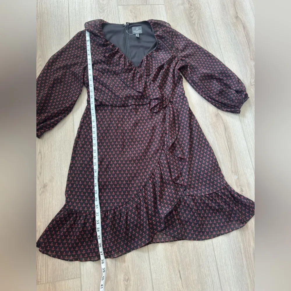 Adrianna Papell Black and Red Long Sleeve Dress ♥️ - Image 4