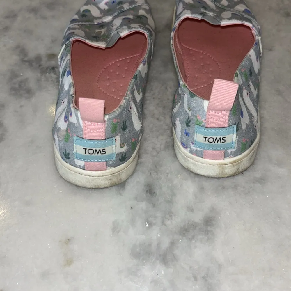 Toms Slip-on Canvas Shoes - Image 4