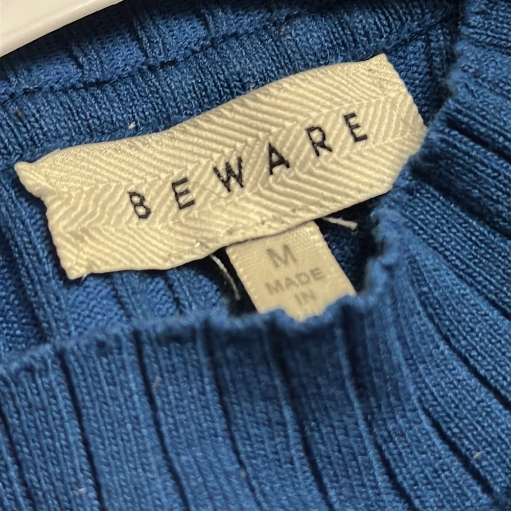 Beware Blue High Neck Ribbed Sleeveless Bodycon Formfit Tank Top Womens Medium - Image 8