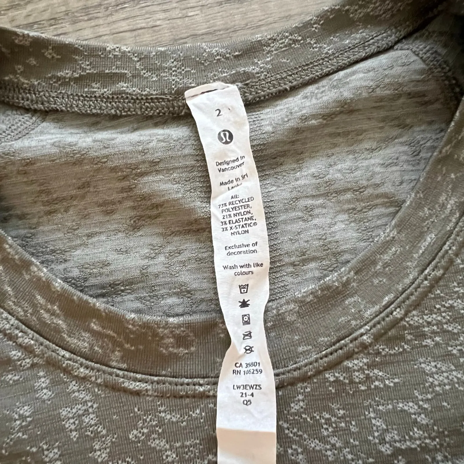 Lululemon Swiftly Tech Long Sleeve Shirt 2.0 Distorted Static Rover / White Opal Green - Image 3