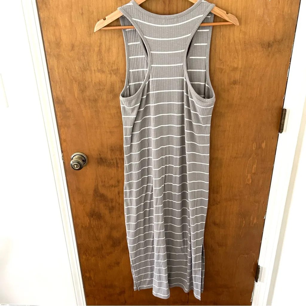 Z Supply Seri Stripe Midi Dress in Drizzle/Desert White. Size Large. - Image 6