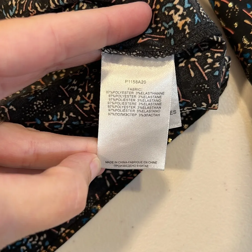 Molly Bracken Long Sleeve Floral Blouse Size XS EUC - Image 8