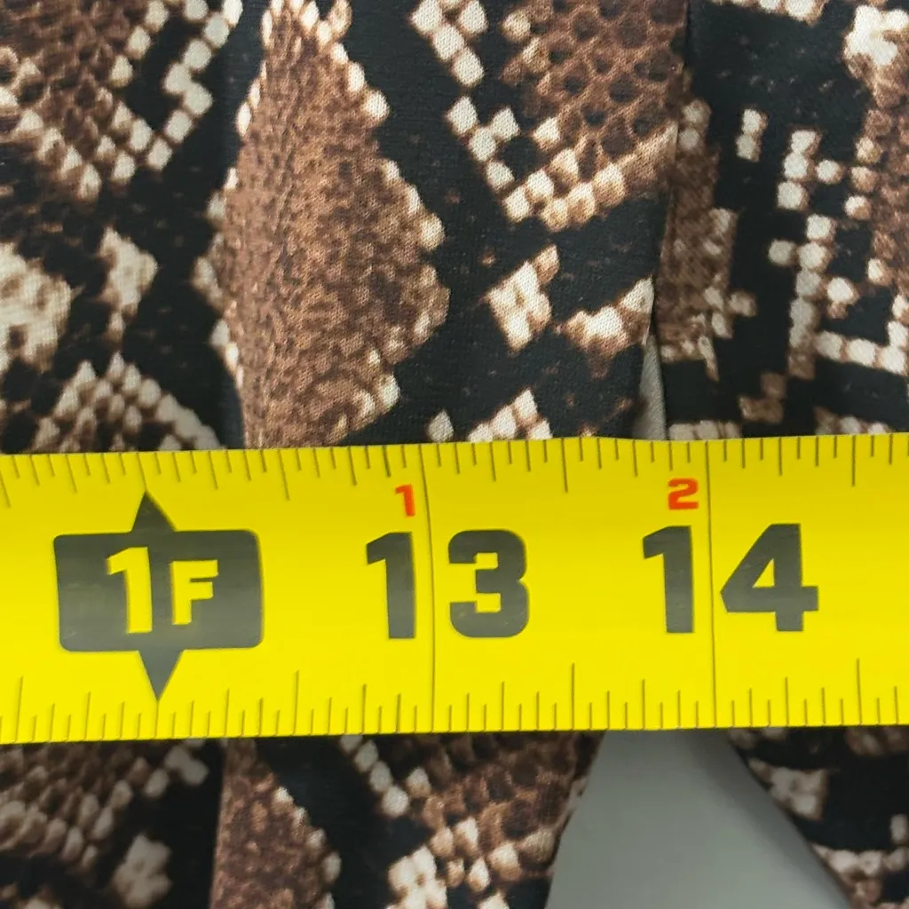 BCBG MAX AZRIA $178 Slinky Stretch Malena Snake True Wrap Dress Small Repile - Image 9