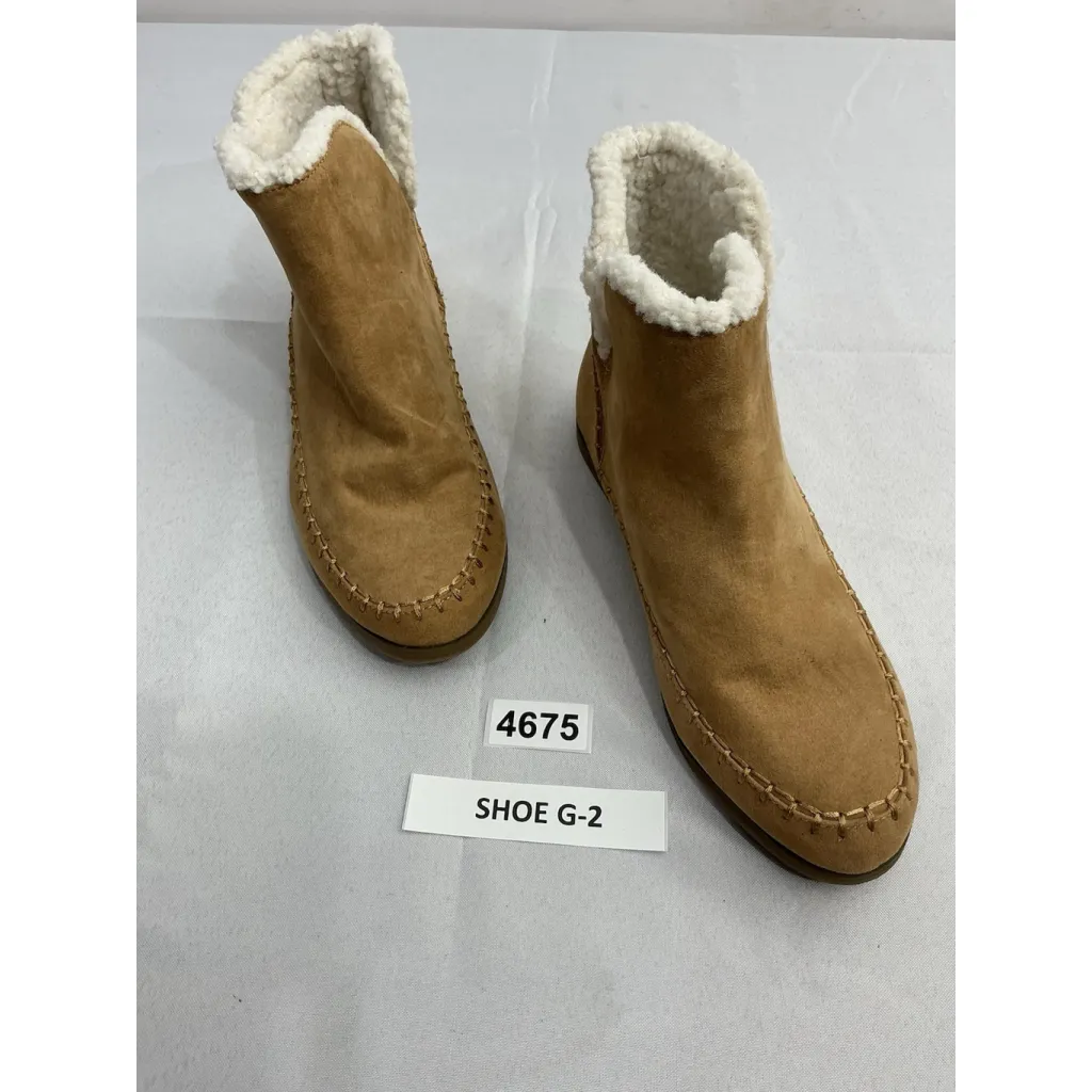 Womans Old Navy Pull On Ankle Boots 8 M Camel Lined Water Repellant - Image 2