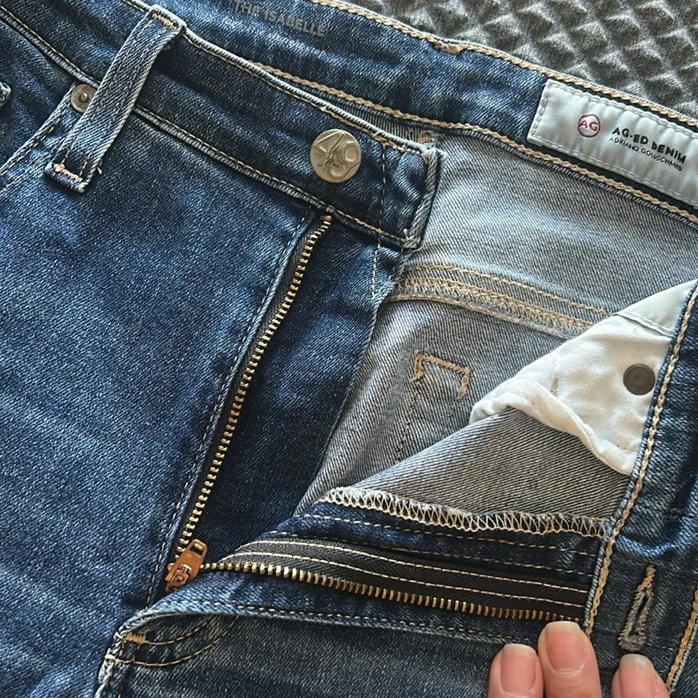 AG DENIM THE ISABELLE HIGH RISE STRAIGHT CROP JEANS SIZE 29 r - Image 4