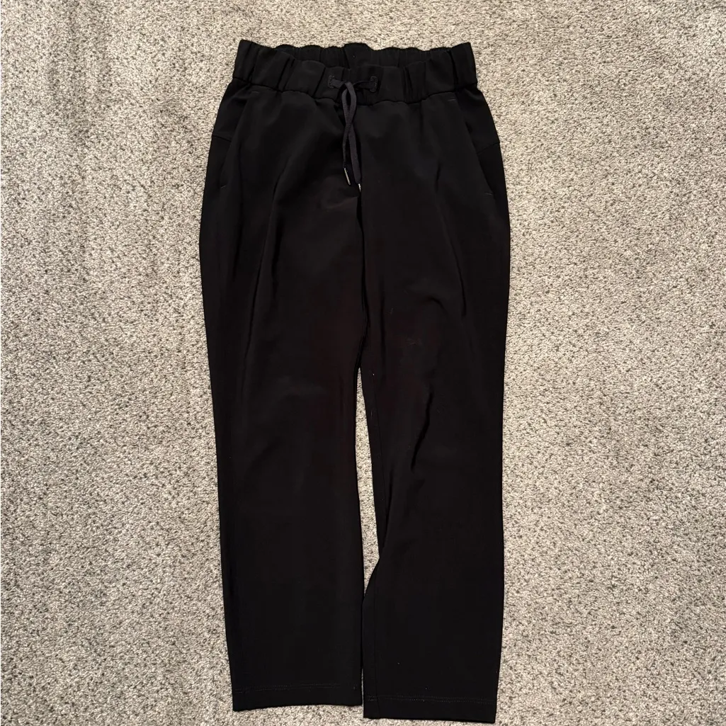 Lululemon On The Fly Golf 7/8 Pants - Image 3