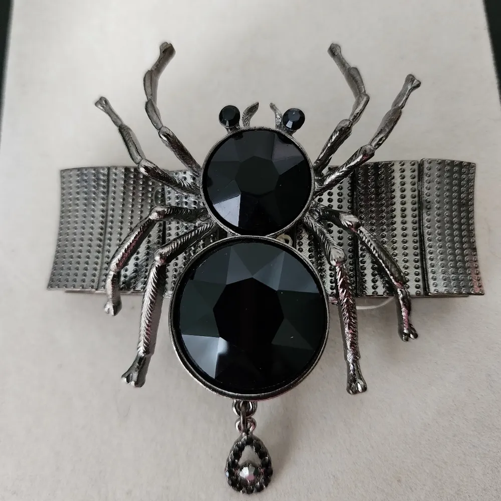 Stunning Vintage Silver Spider Statement Bracelet - Image 6