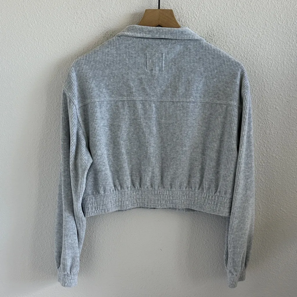 American Eagle Aerie Light Gray Utility Jacket Ribbed Crop Front Zip Small - Image 2