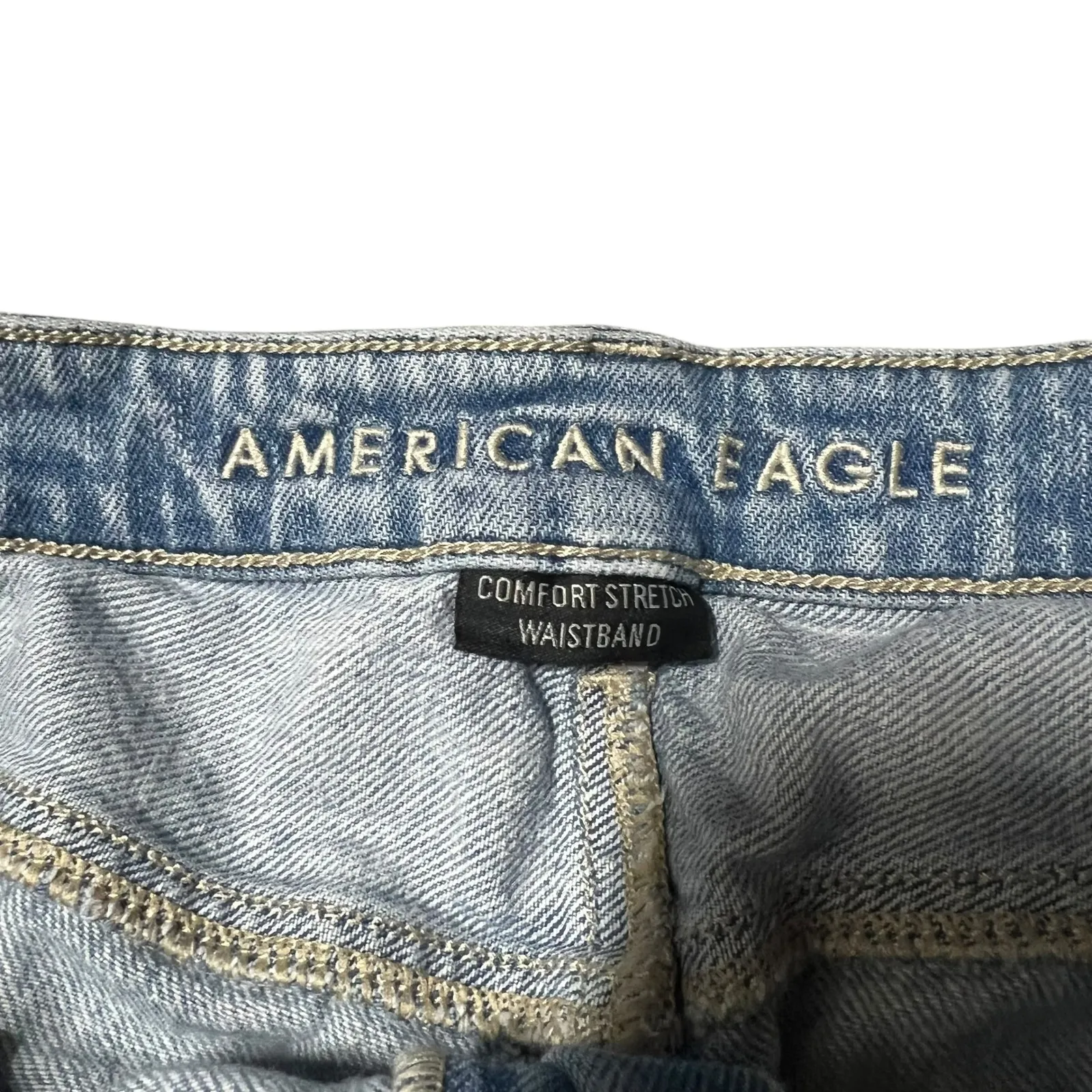 American Eagle Outfitters Womens Mom Jeans Light Wash Distressed Ripped Size 12 - Image 6