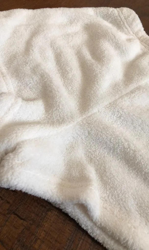 Super Fuzzy Short Shorts! White Size XS - Image 3