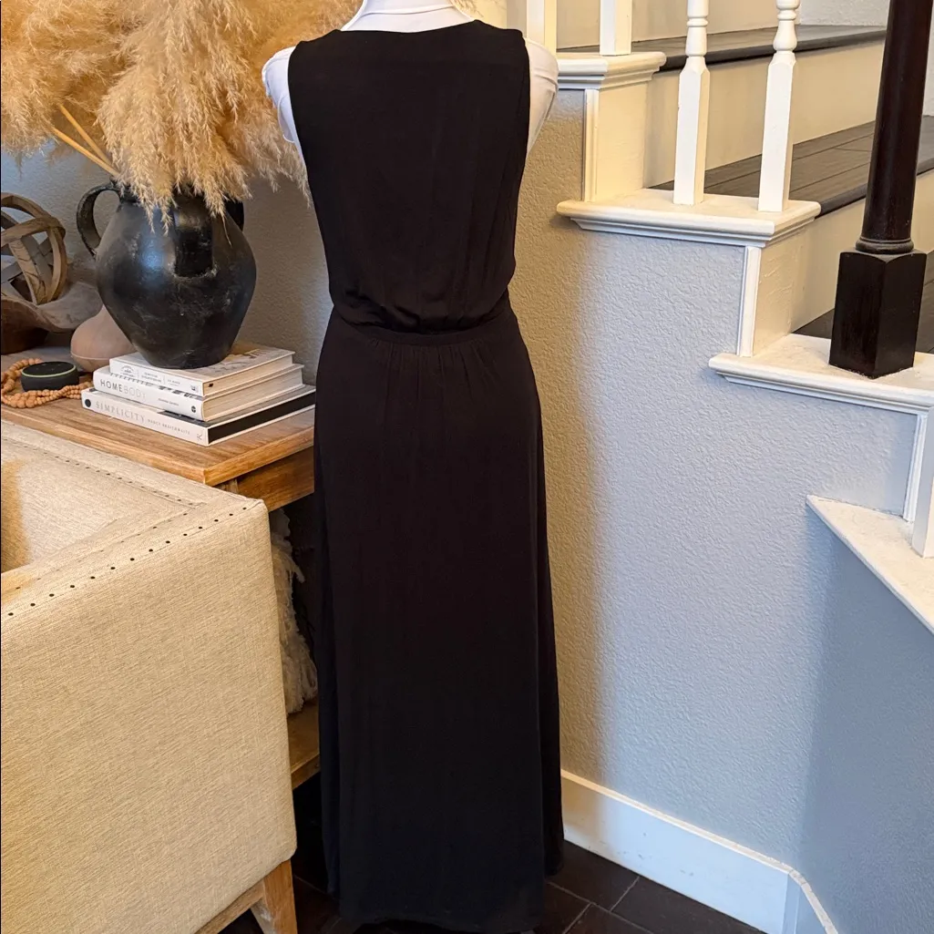 Garnet Hill Black Crossover Knit Maxi Dress Size Medium - Image 5