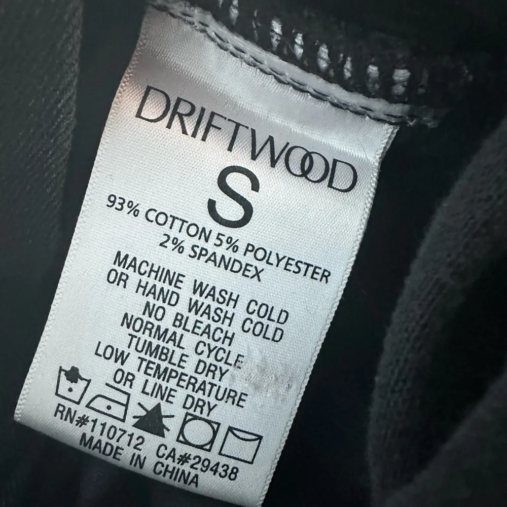 NWT Driftwood Denim Brady Boyfriend Overalls- Black Distressed Burgundy Cherokee - Image 8