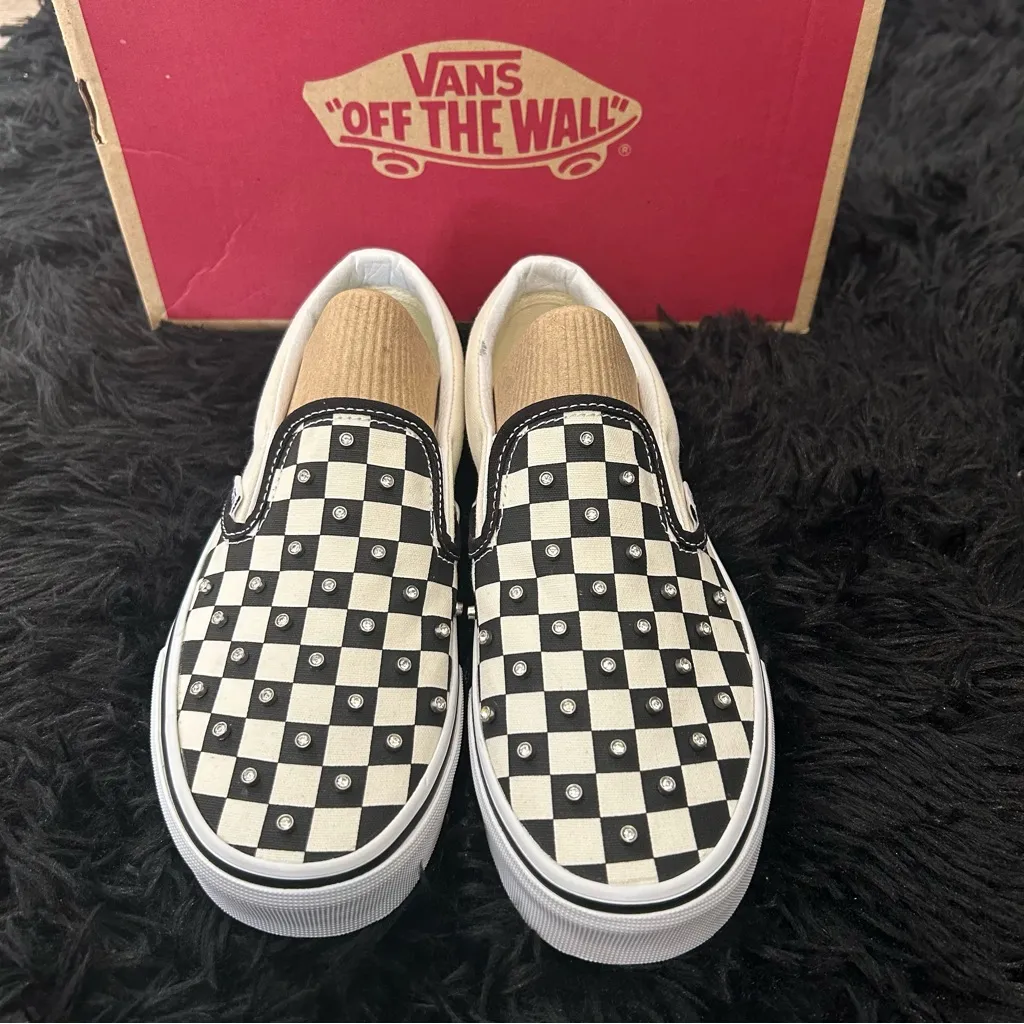 VANS checkerboard rare slip on shoes sneakers women’s 7 new - Image 3