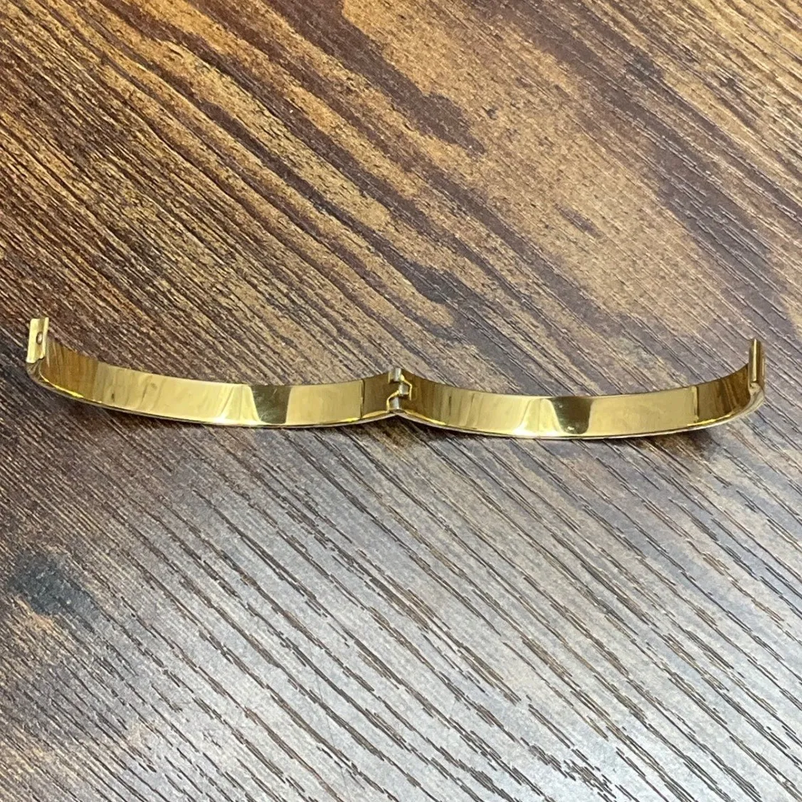 Roman Numeral‎ Bangle Bracelet Gold Tone Hinged Clasp Fashion Jewelry - Image 3