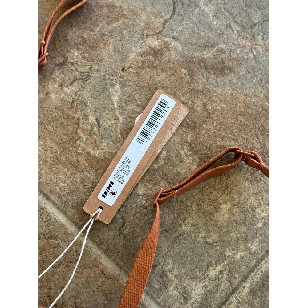 Skims Ultimate Collection Push-up Plunge Bra Size 32DD Bronze - Image 4