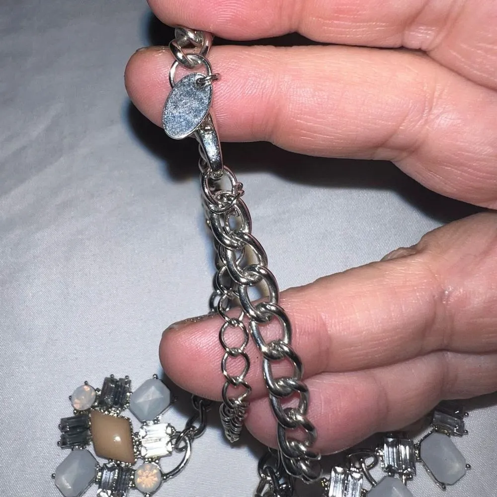 Charming Charlie Statement Bib Neckace - Image 6