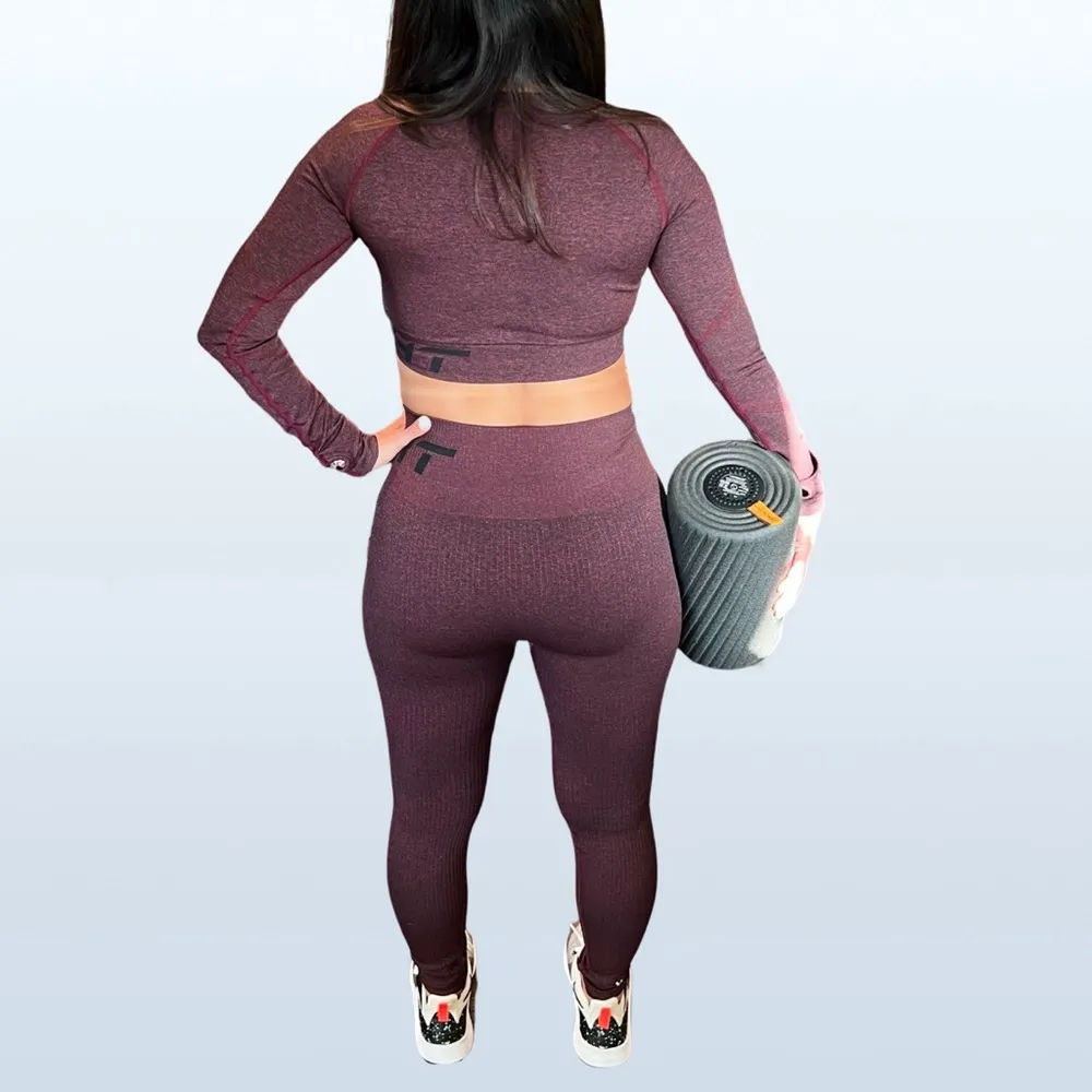 NWOT  Arise Comfort Leggings and Arise Scrunch Top Set in Berry, XS - Image 2