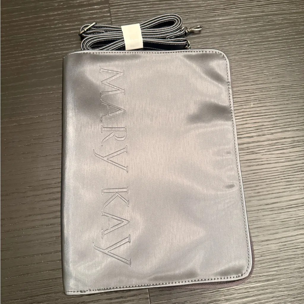 NEW Mary Kay Charcoal Gray Zip Binder Sample Holder Carry Case with Strap - Image 2