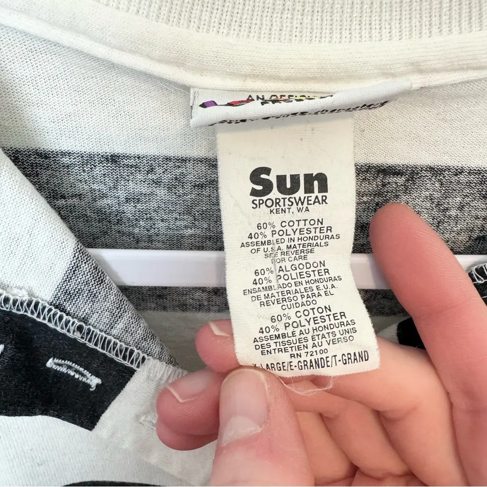 Vintage RARE TWEETY BIRD 💛 Looney Tunes Black and White Striped Shirt X - Image 4