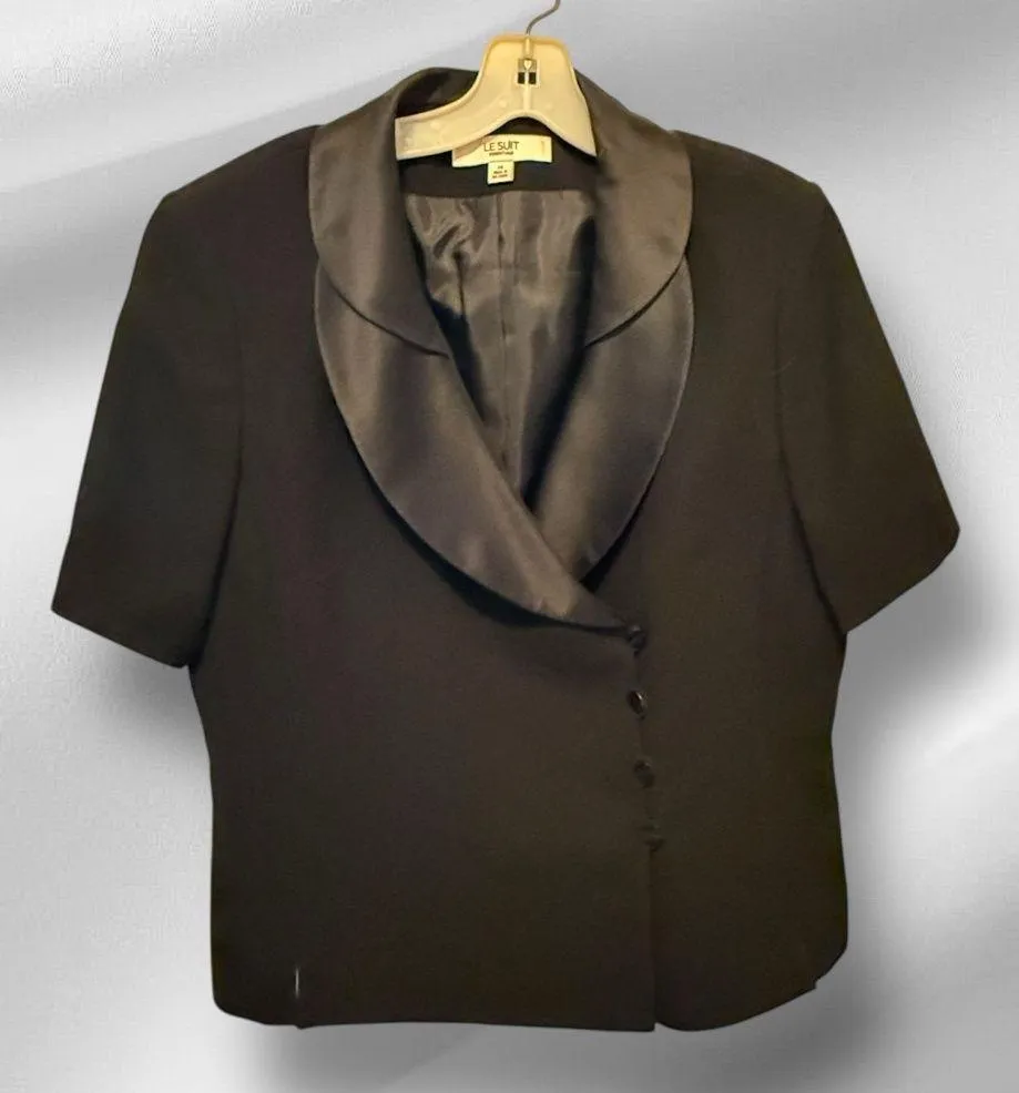 Le Suit ‎ Essentials Black Skirt Set - Image 3