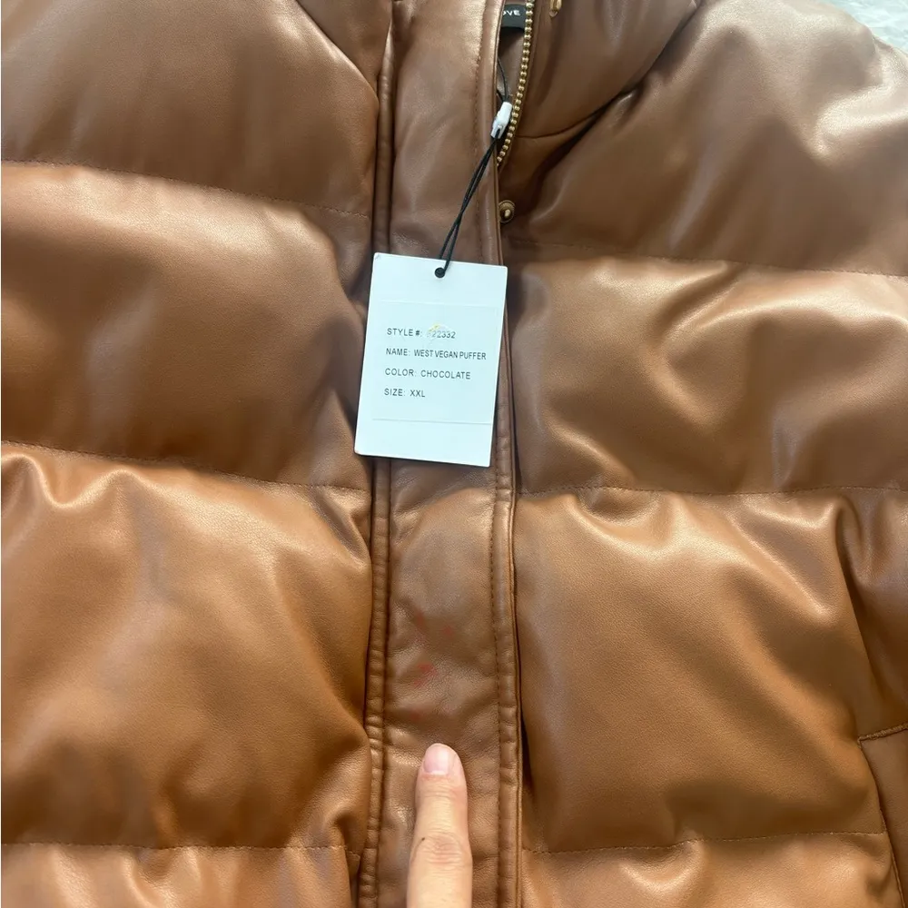 West Vegan Puffer XXL NWT - Image 2