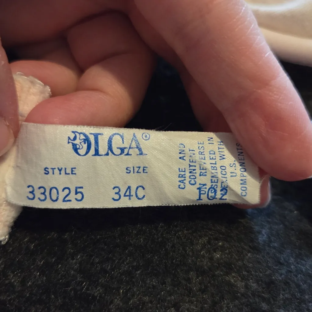 Olga Vintage 70s Eyelet Underwire Bra Pink Size undefined - Image 3