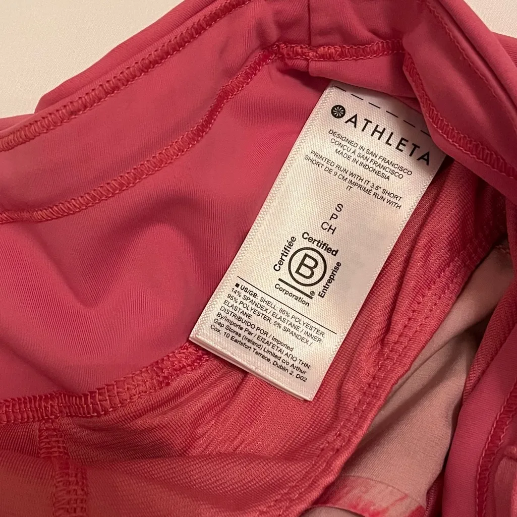 Athleta Printed Run With It 3.5” Short small Painted Energy Coral Pink Floral - Image 10