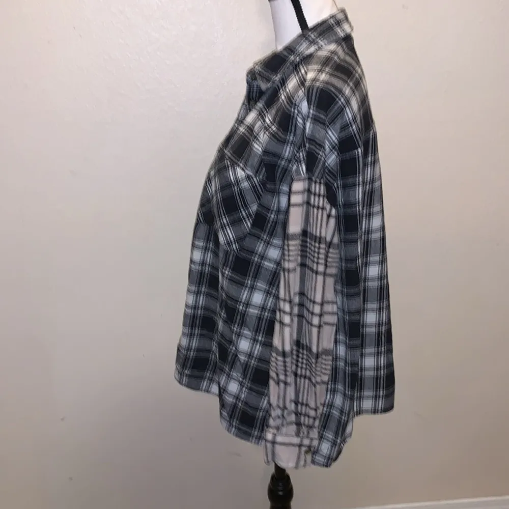 Justify  grey plaid cotton long sleeve button Down flannel shirt - Image 3