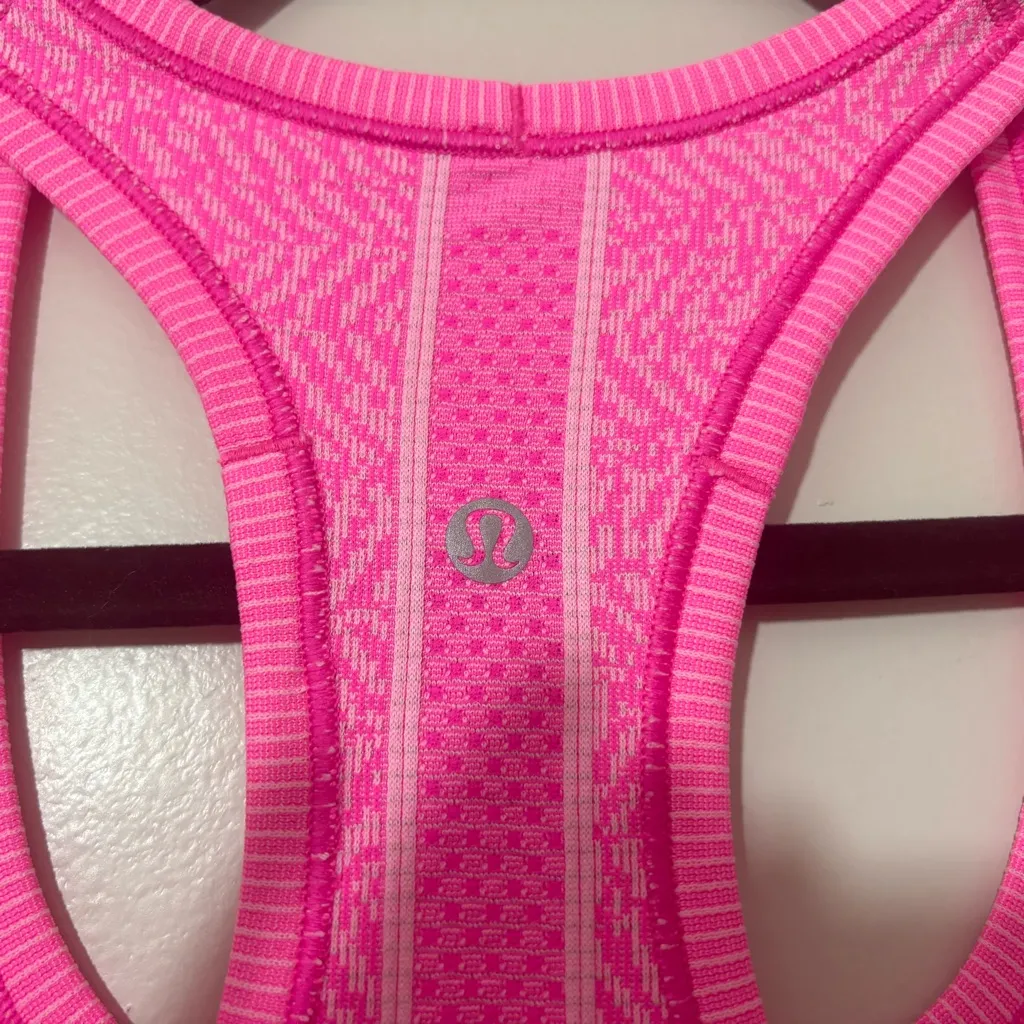 Lululemon Swiftly Tech Racerback Tank Top Neon Pink Size 8 - Image 4