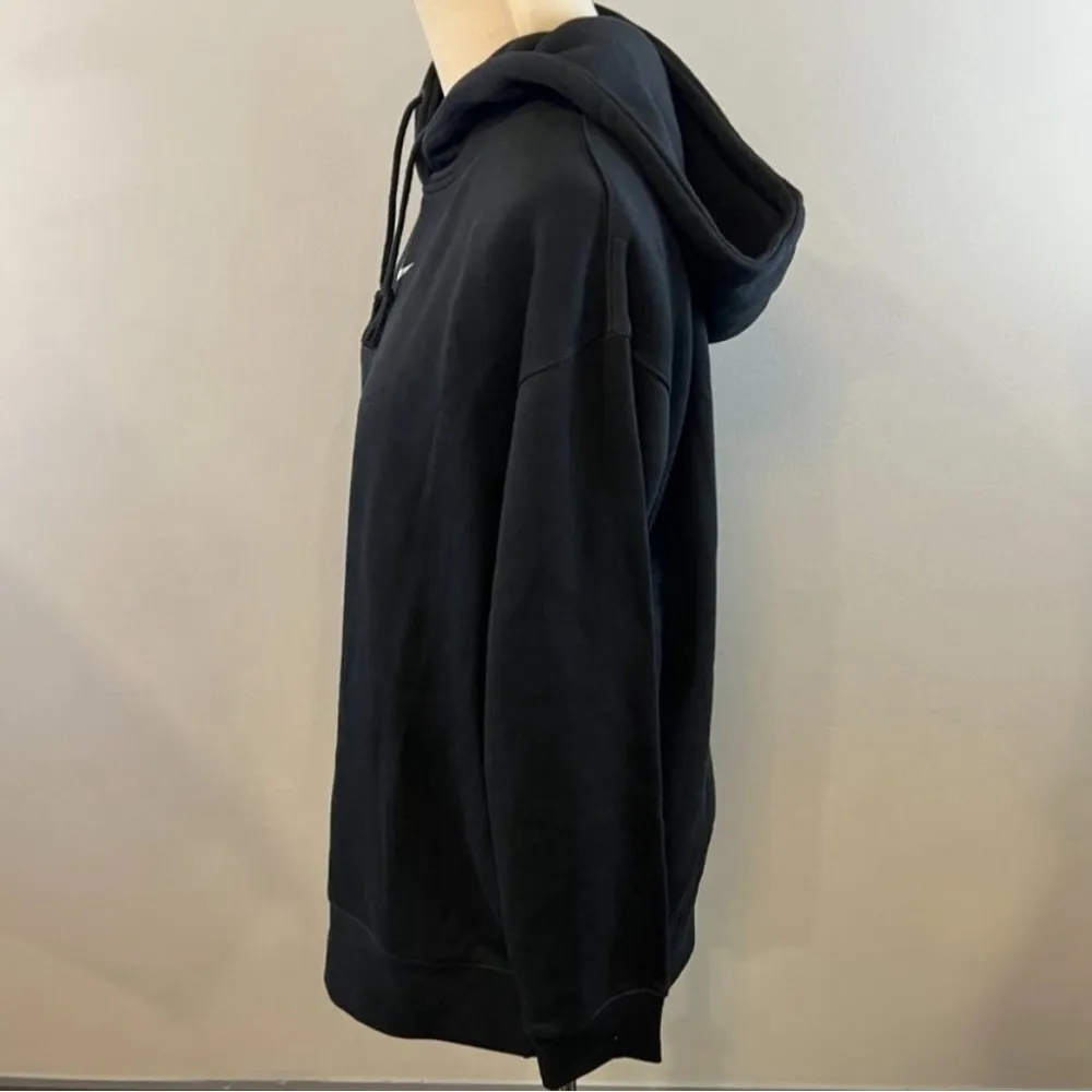 NWOT NIKE Sportswear Collection Essentials Oversize Hoodie in Black/White (S) - Image 7