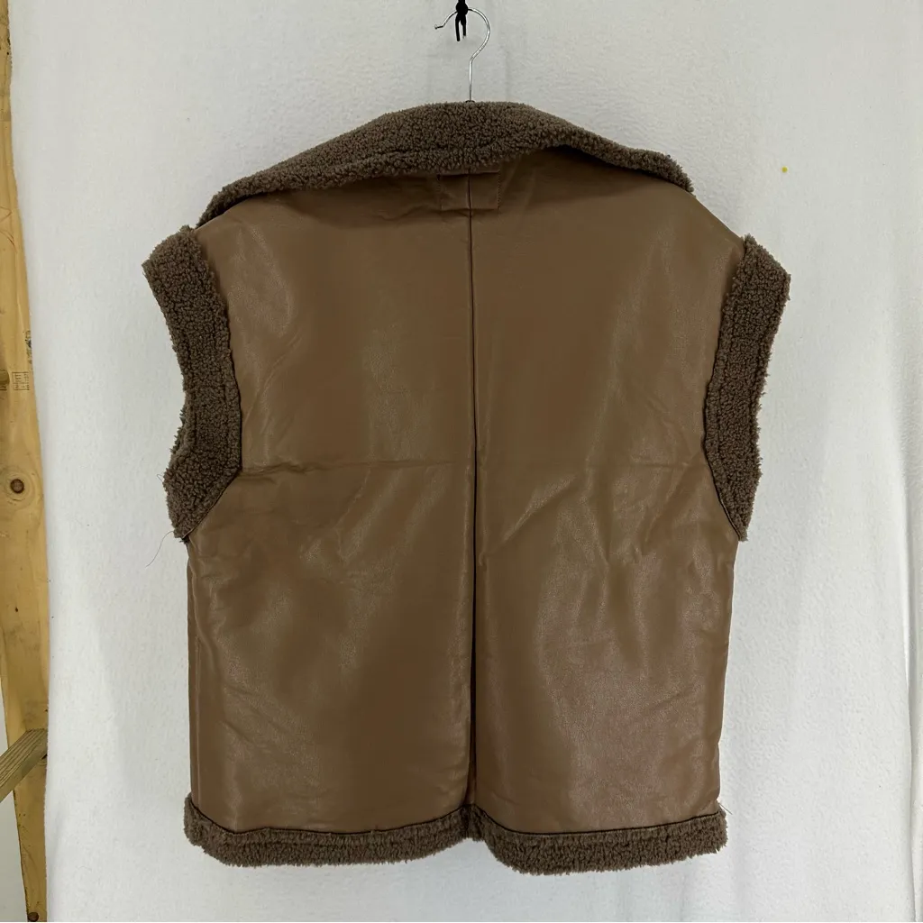 Rehab Lab Leather Sherpa Fur Vest Womens Large Brown - Image 6