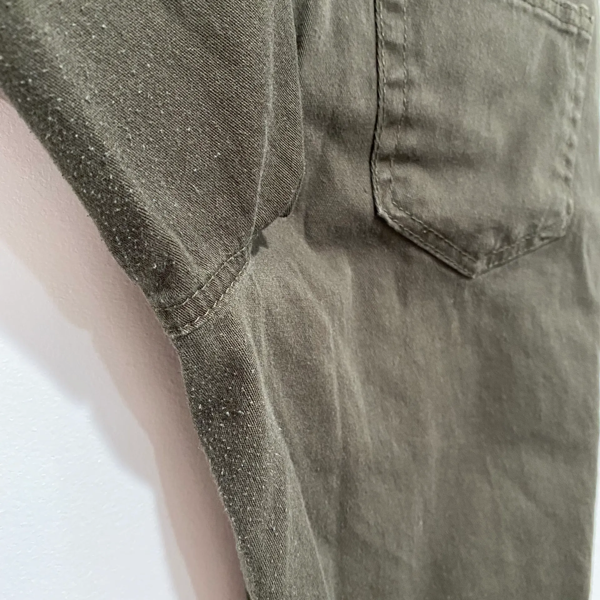 Silver Crush  Green Distressed Jeans Size 5/6 - Image 4