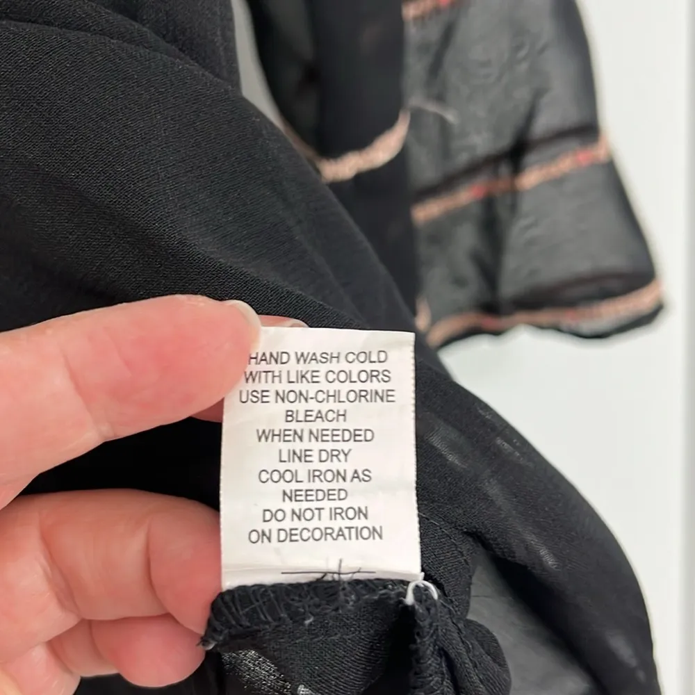 Blue Island Large Black, Cream, Pink Long Sleeve Embroidered Beach Coverup Tunic - Image 8