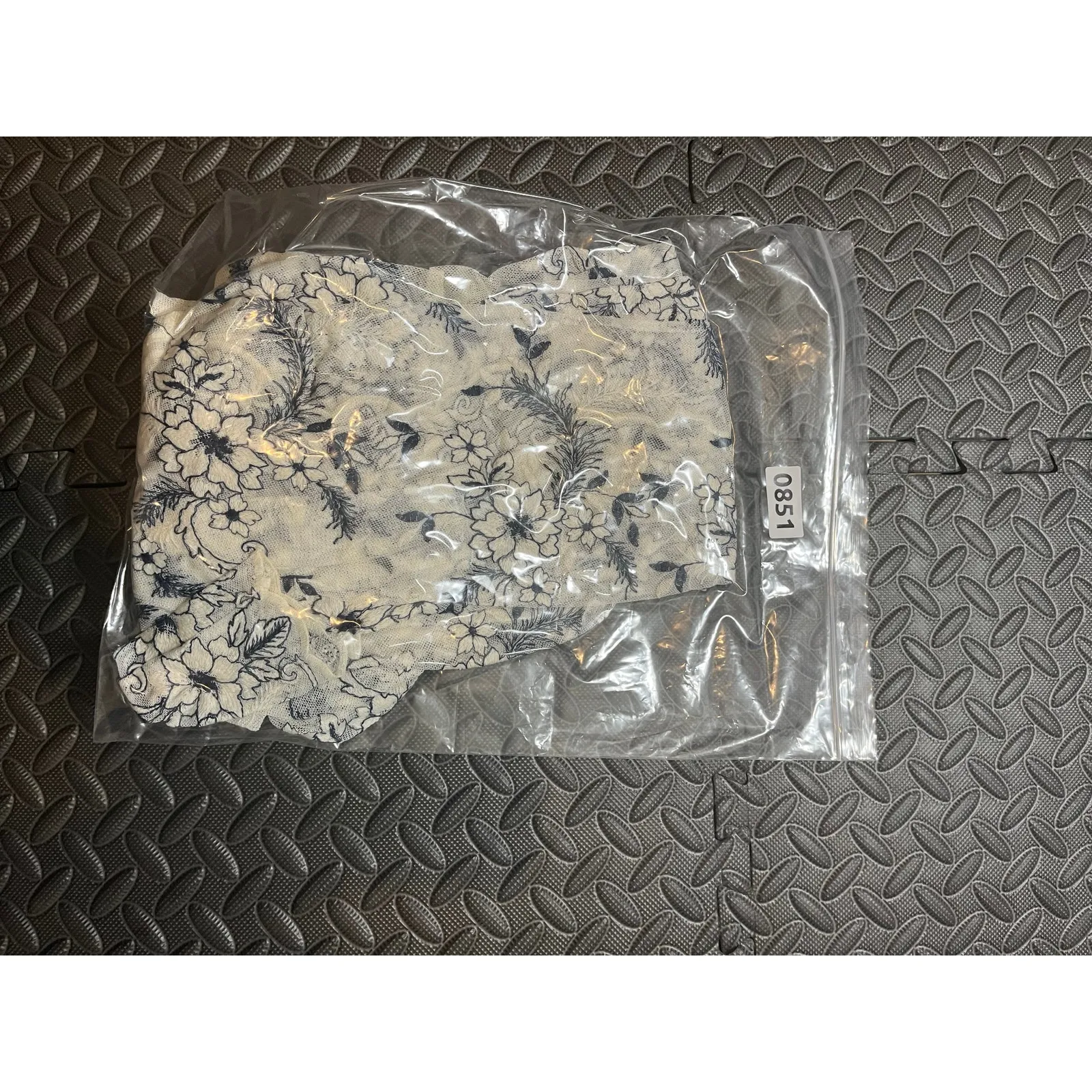 CindiGindi‎ Embroidered Floral Fairy Whimsigoth White Coverup Duster Cardigan Size undefined - Image 10