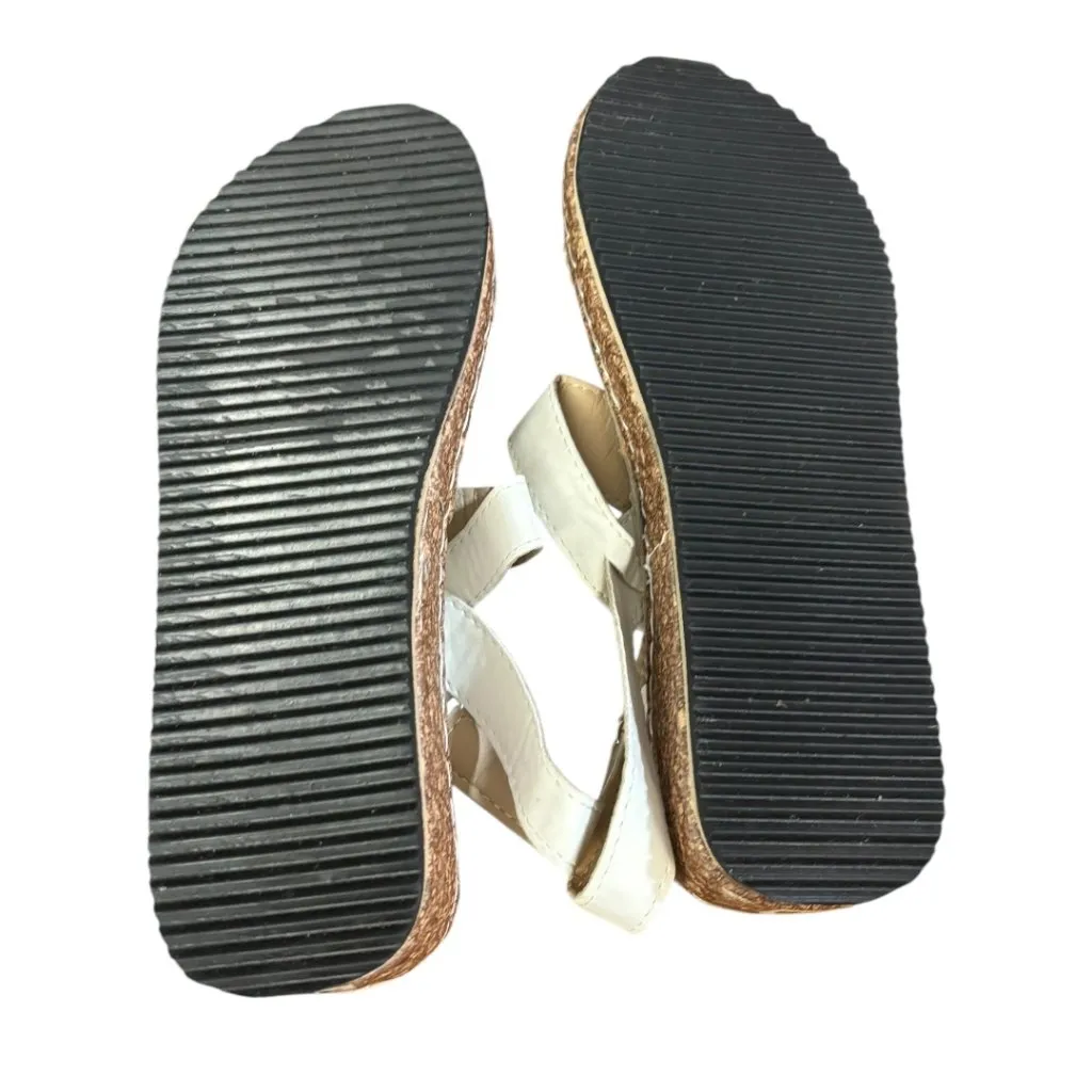 Elegant White Sandals with Cork Sole - Image 3