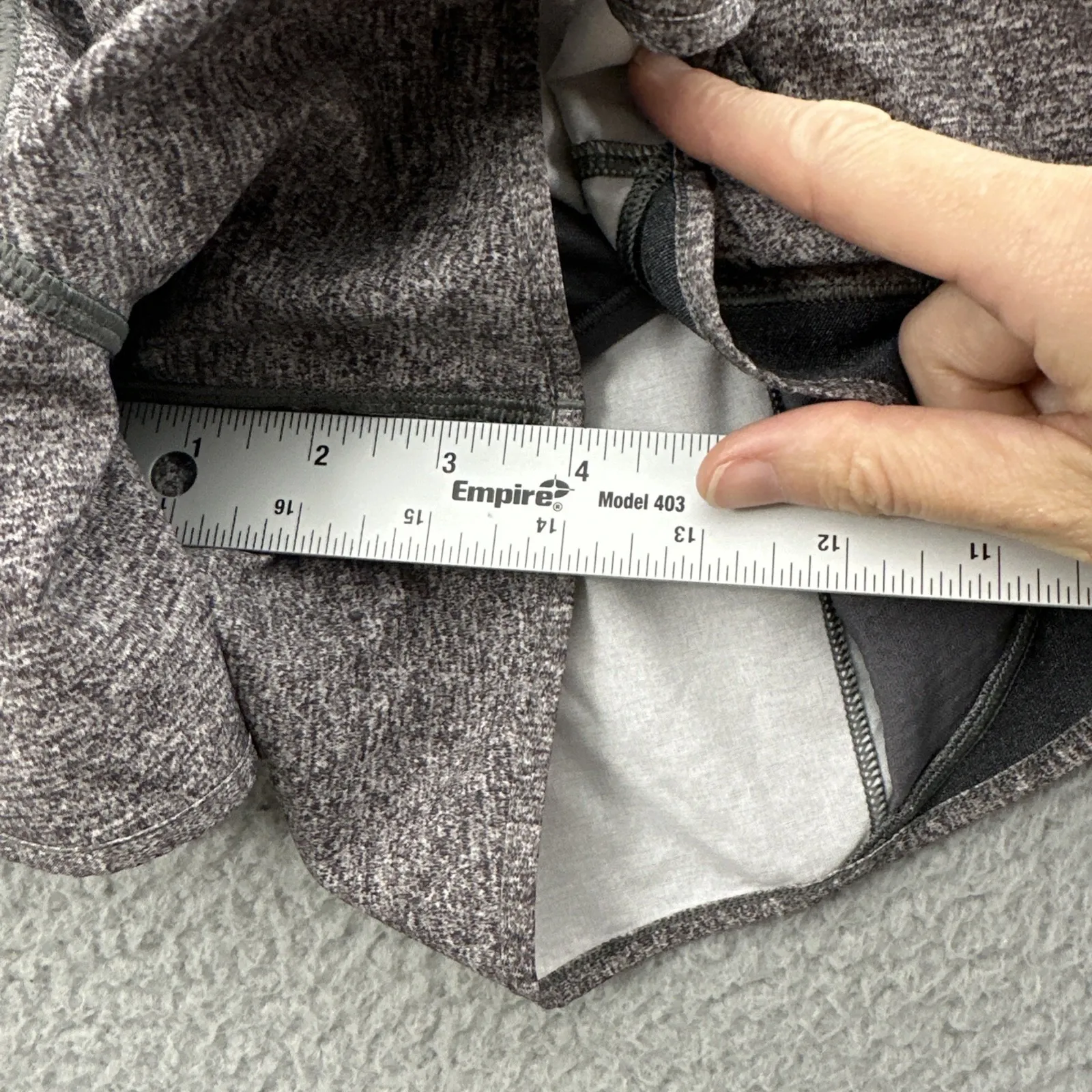 Lululemon Hotty Hot Shorts Low Rise 4" Heather Lux Gray Black Athletic Women's 6 - Image 7