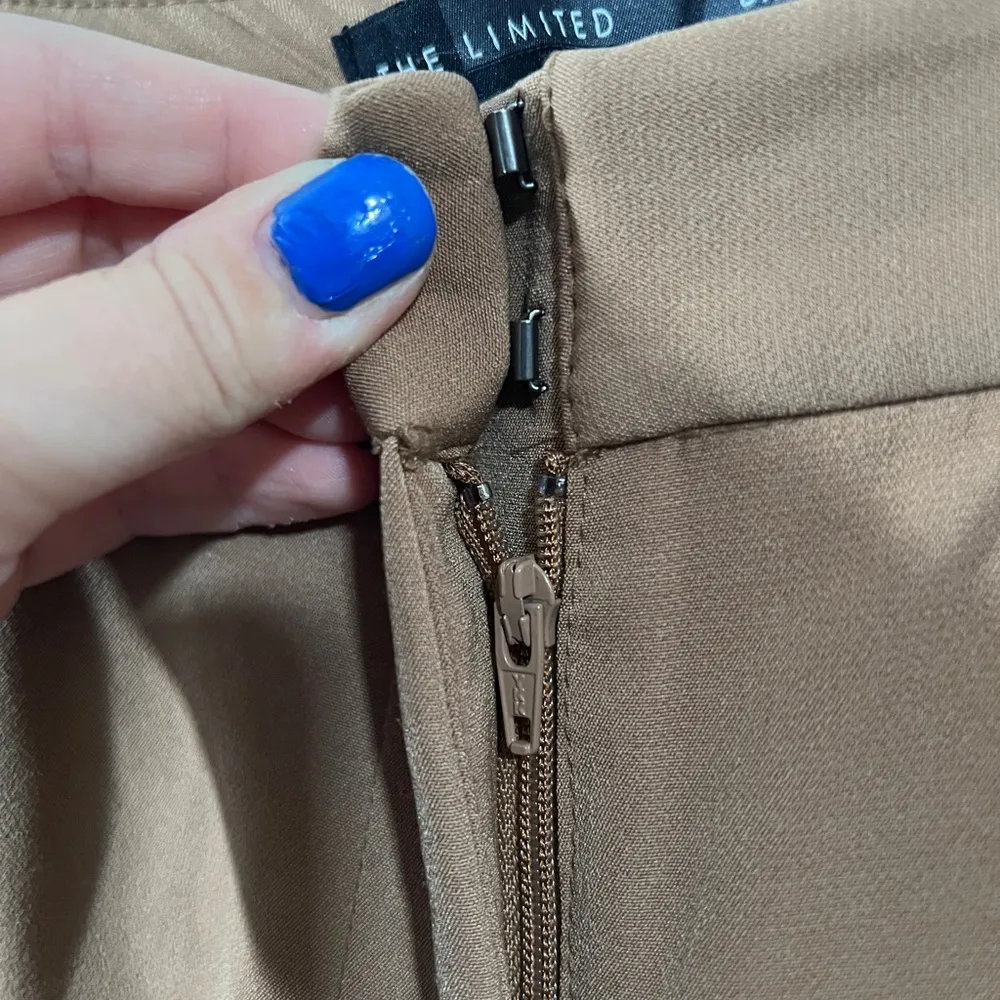 The Limited Drew Fit Cargo Dress Pants in Camel Size 8 Women’s - Image 6