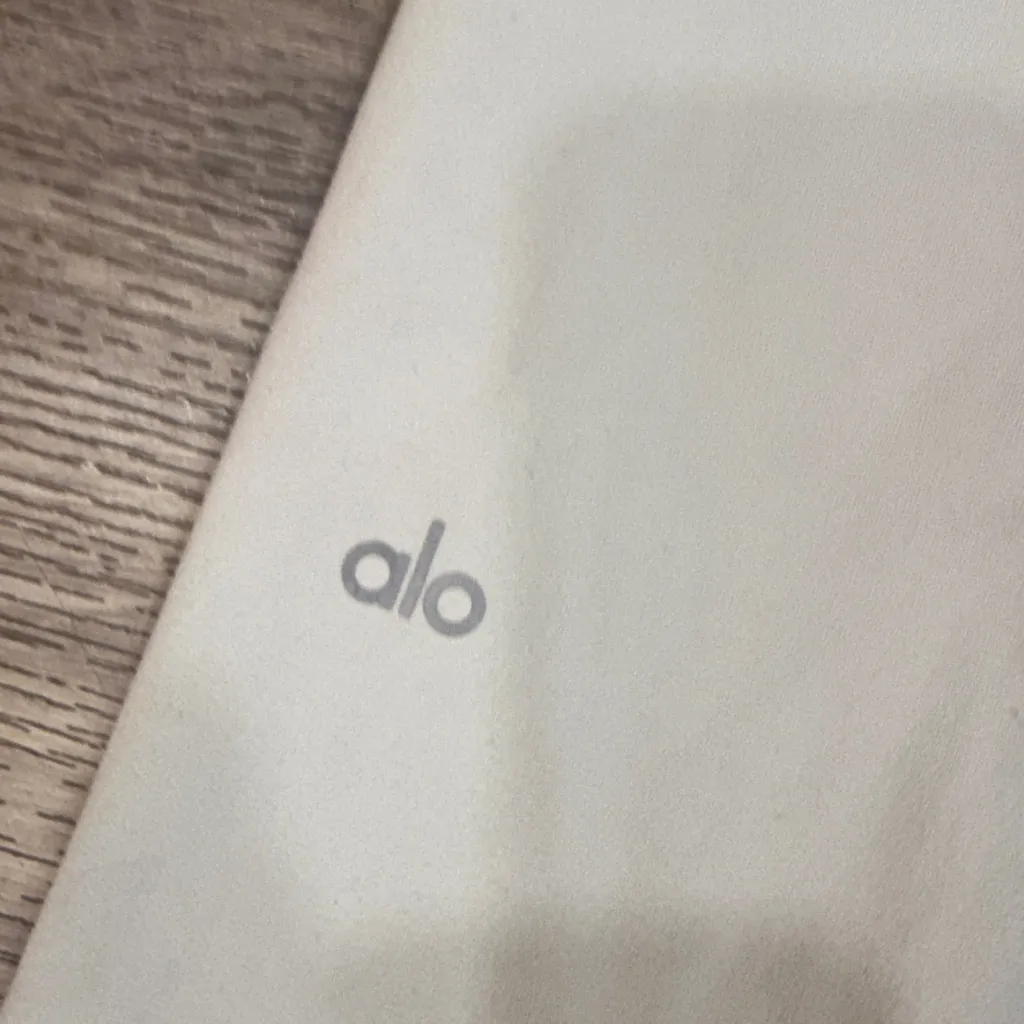 ALO Yoga Light Gray Leggings with Blue Stitching High rise - Image 4