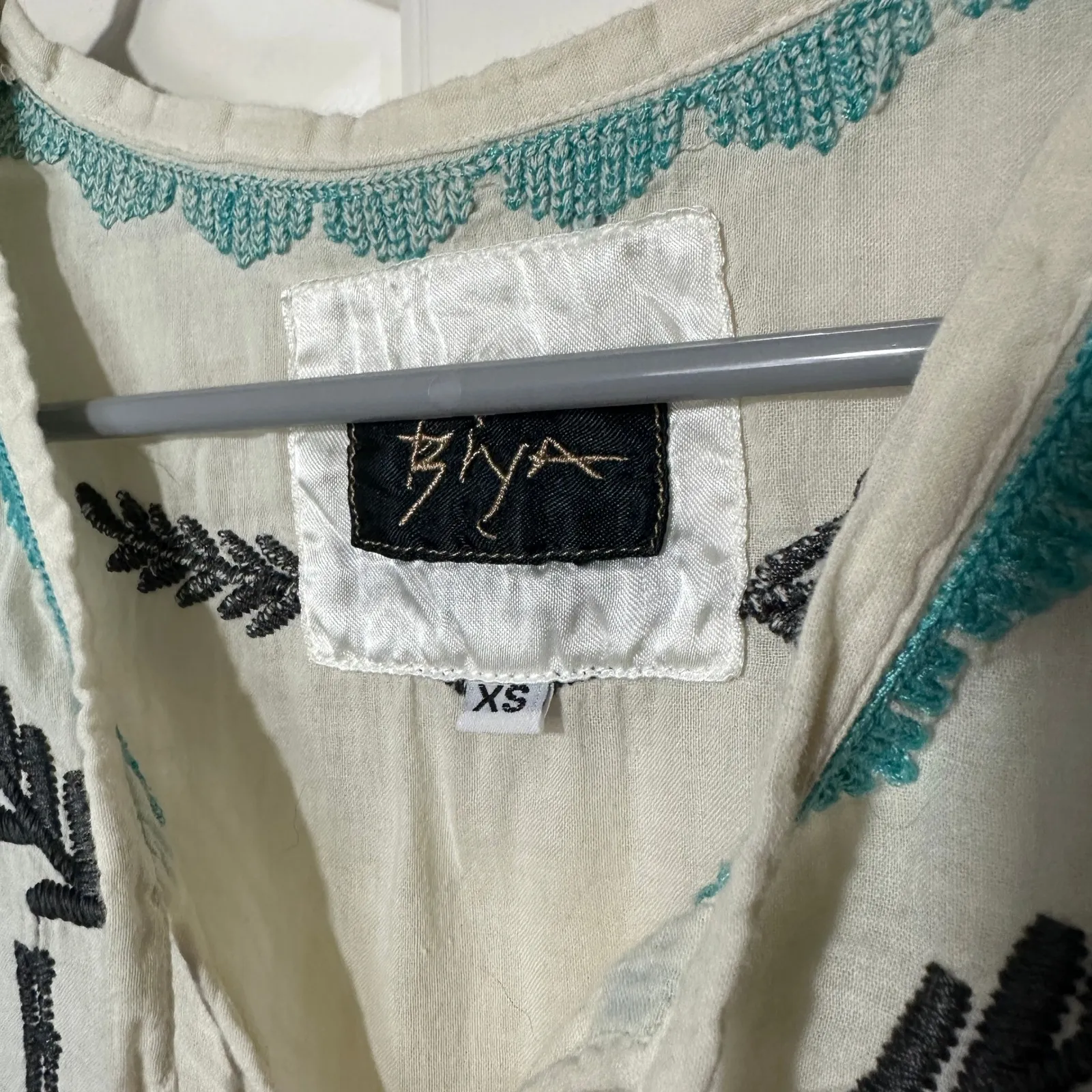 Johnny Was Biya Embroidered Cotton Tunic Shirt Boho Hippie Cream Button Women XS - Image 2