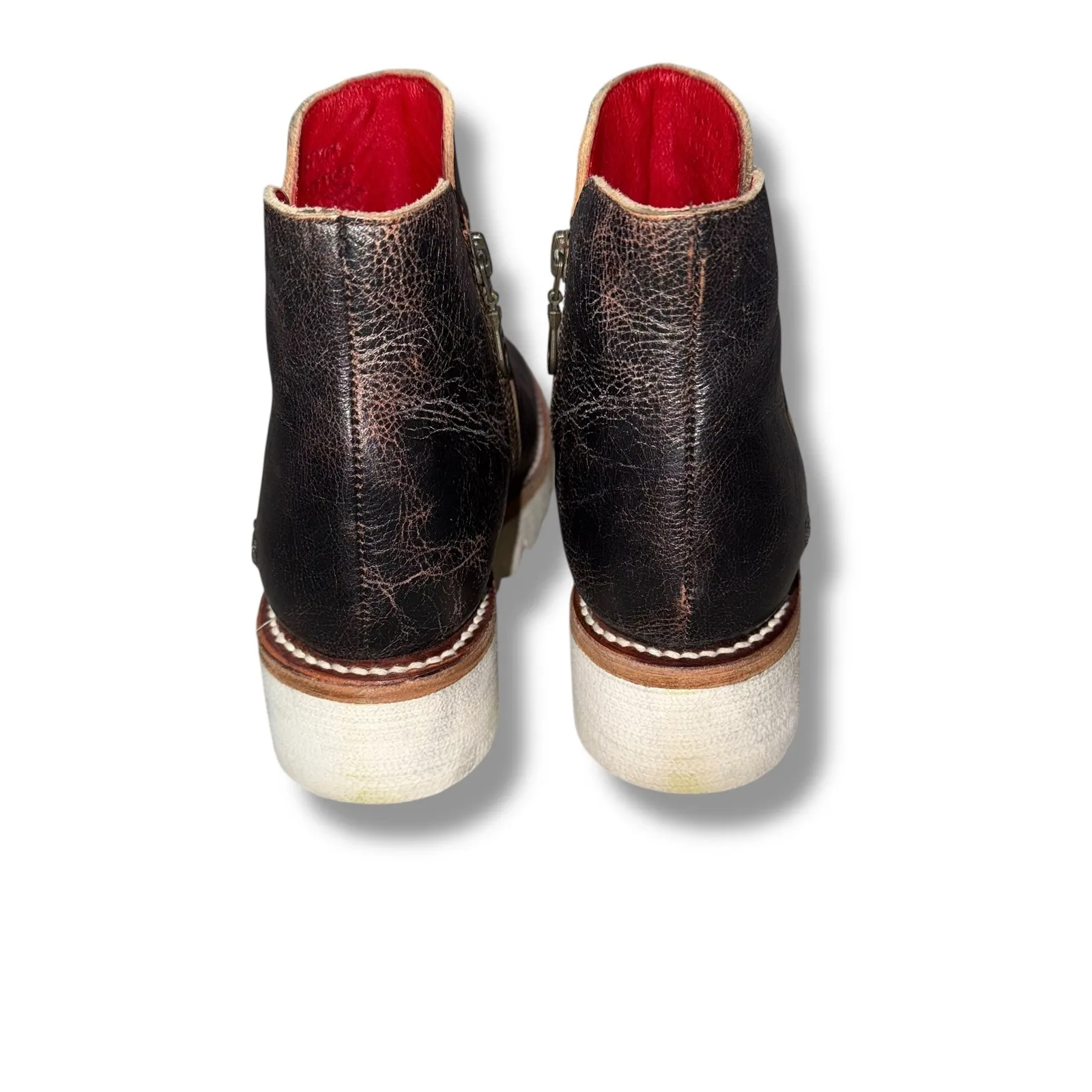 Bed Stu Cobbler Distressed Leather Ankle Boots Platform Lug Sole Red Interior‎ - Image 3